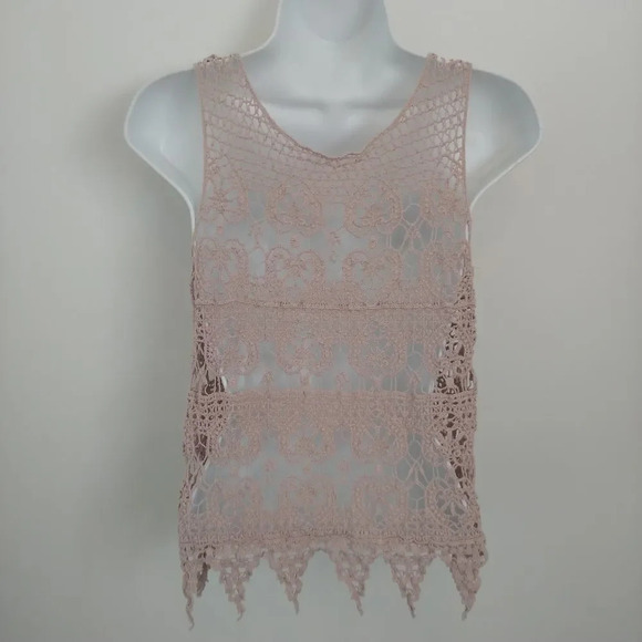 Crocheted Tan  Sleeveless Top, Fine Details - Picture 4 of 4